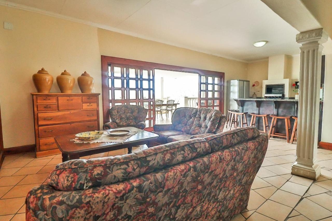 Croc River Lodge Komatipoort Eksteriør bilde