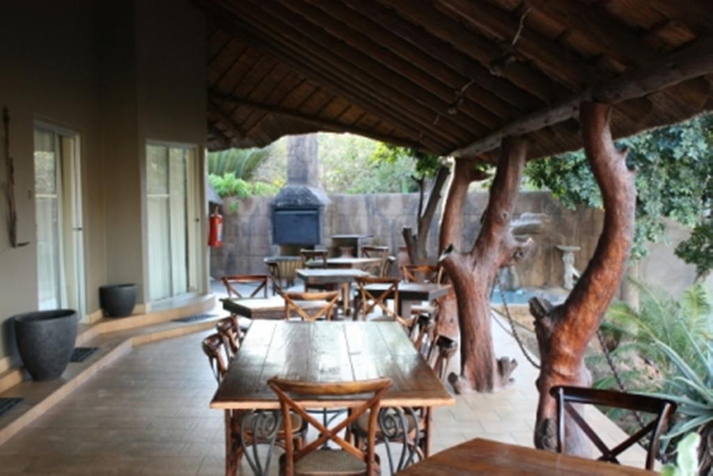 Croc River Lodge Komatipoort Eksteriør bilde