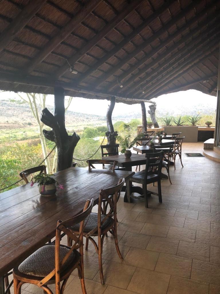 Croc River Lodge Komatipoort Eksteriør bilde